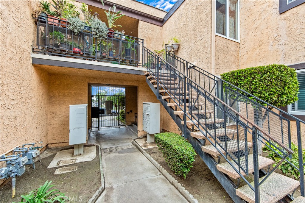 21522 Belshire