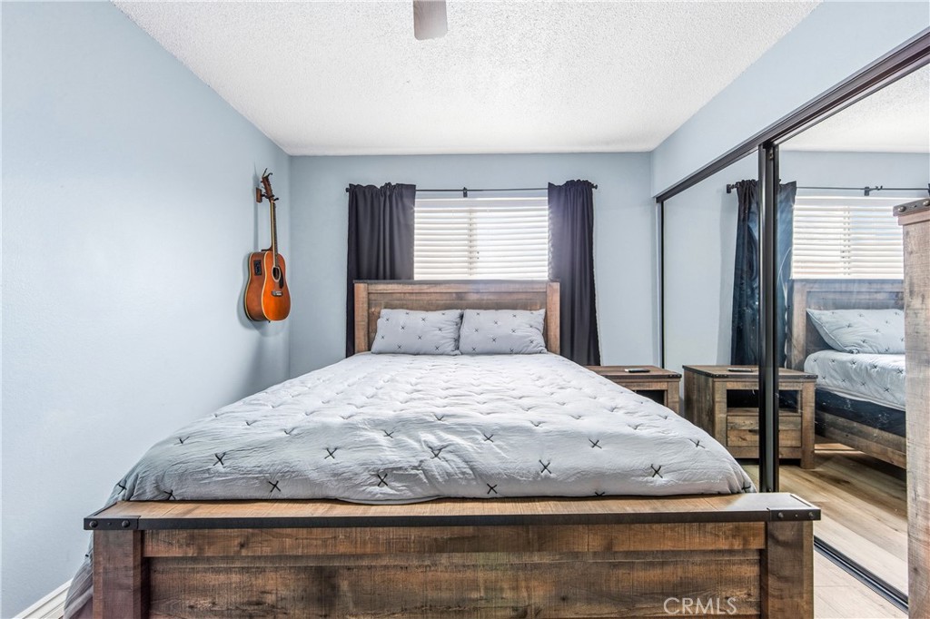21522 Belshire
