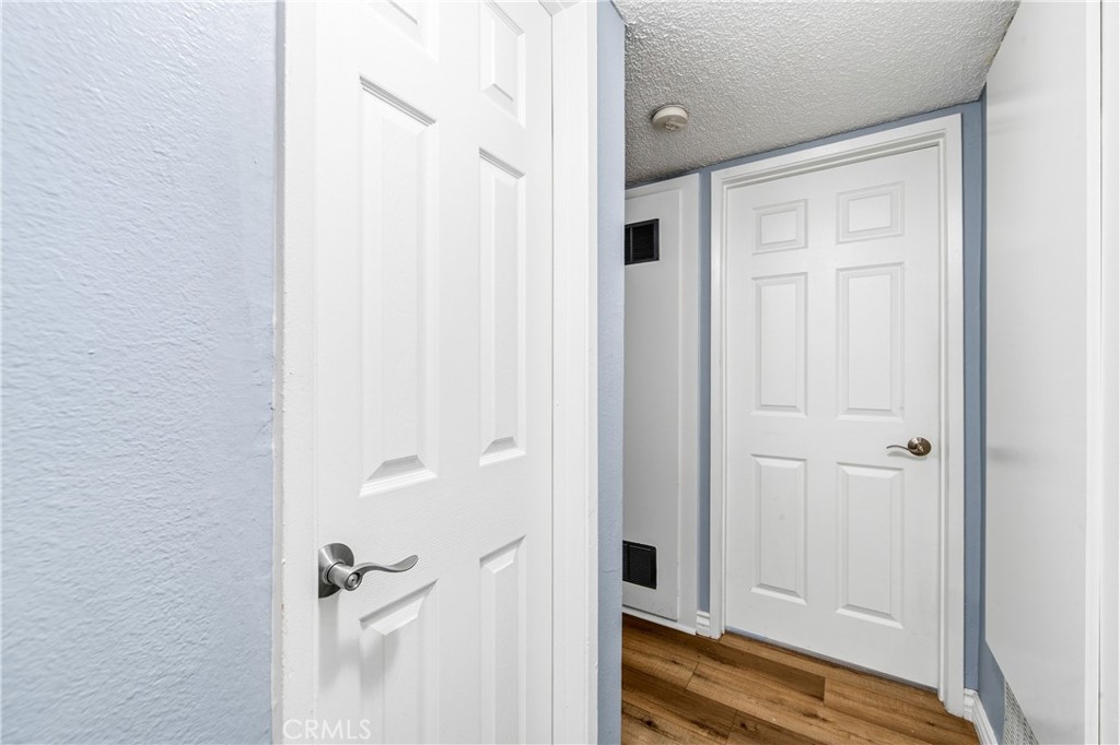21522 Belshire