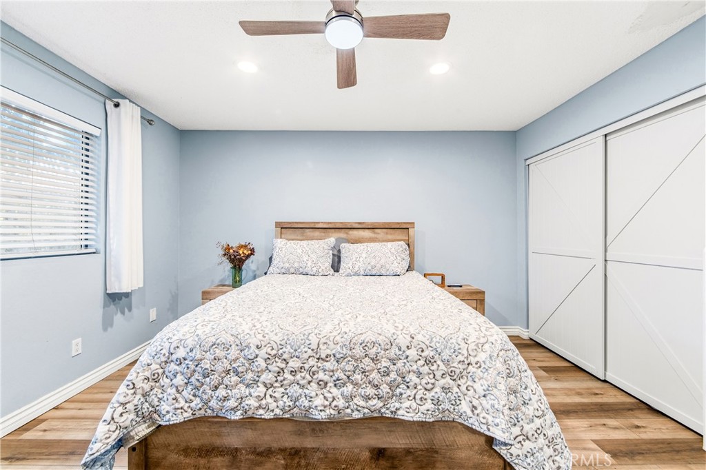21522 Belshire