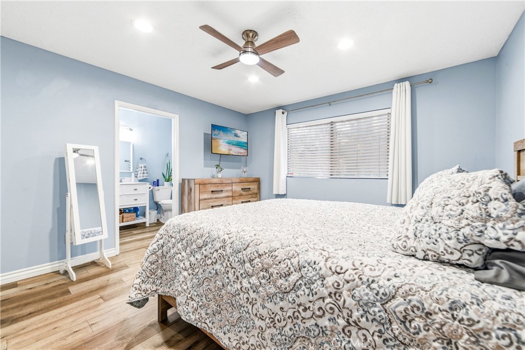 21522 Belshire