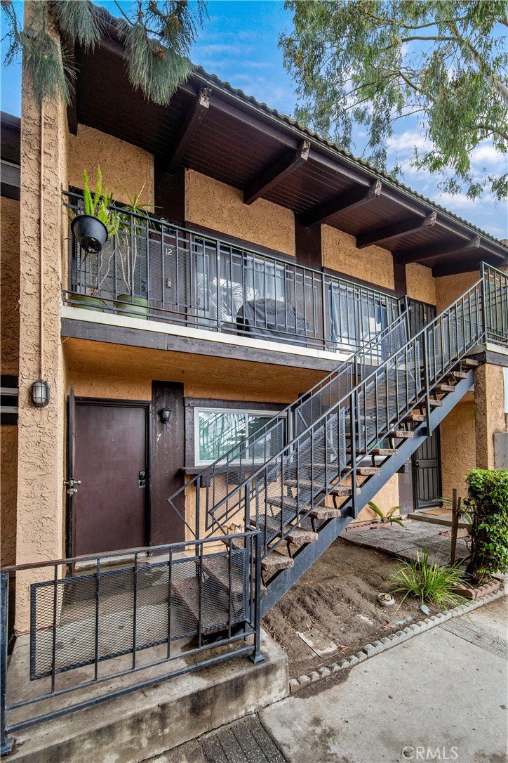 21522 Belshire