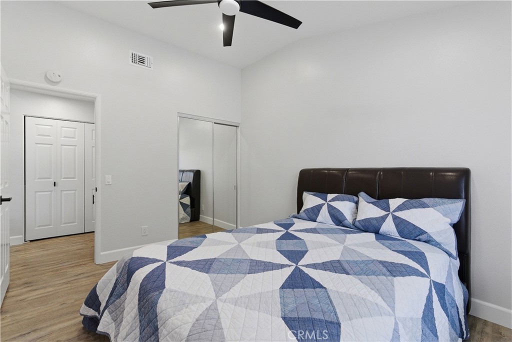 8070 E Oak Ridge Circle