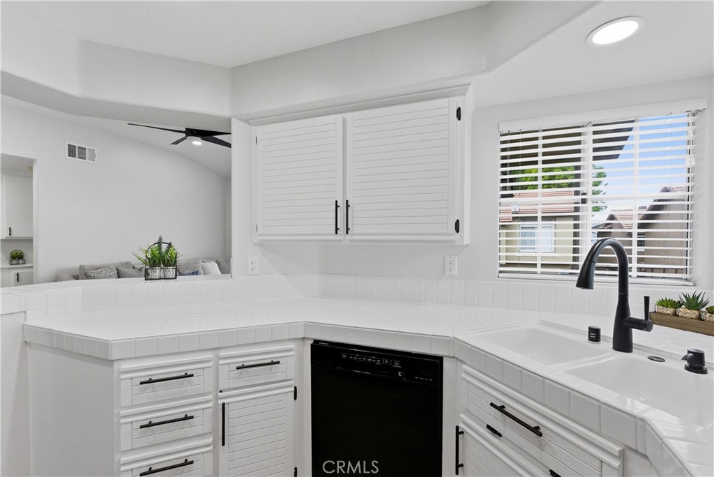 8070 E Oak Ridge Circle