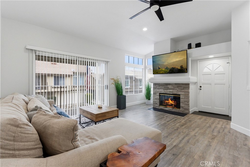 8070 E Oak Ridge Circle