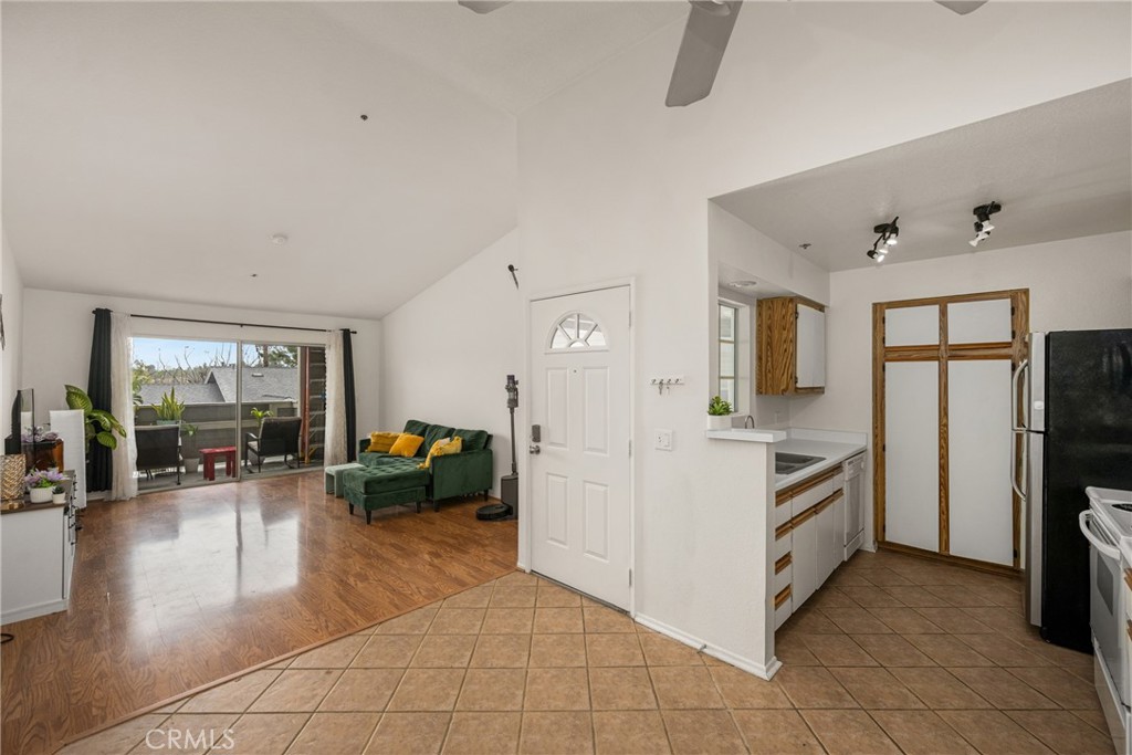 3500 S Greenville Street G20