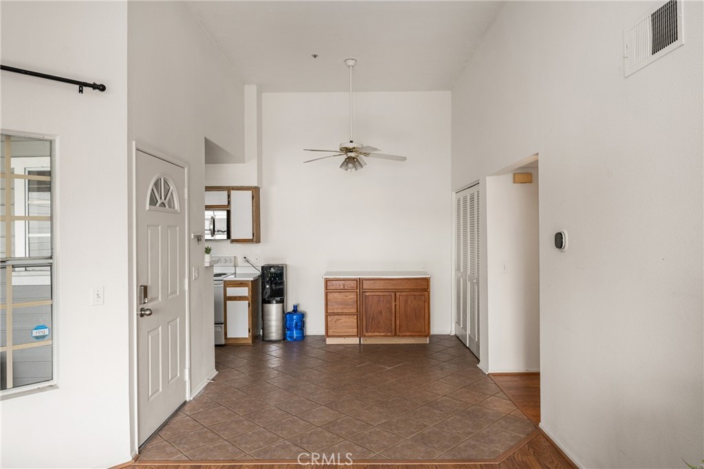 3500 S Greenville Street G20