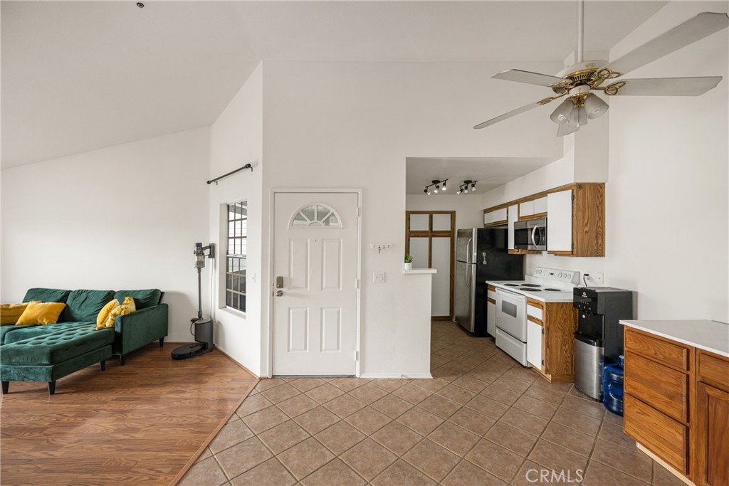 3500 S Greenville Street G20