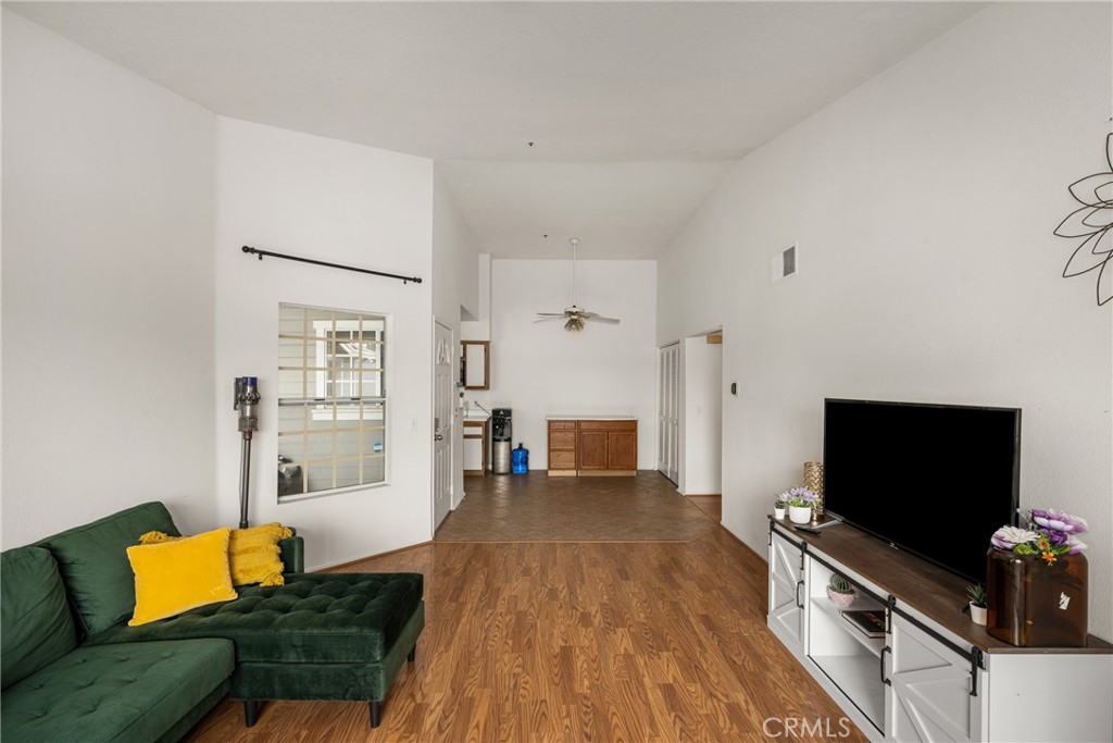 3500 S Greenville Street G20