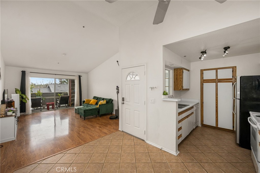 3500 S Greenville Street G20