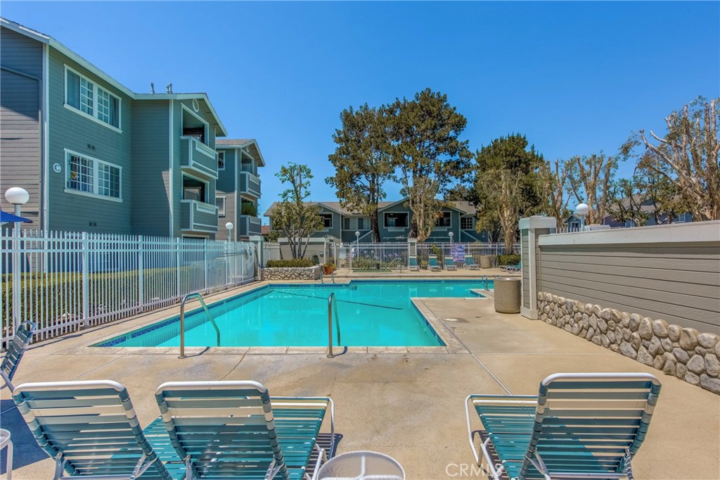 3500 S Greenville Street G20