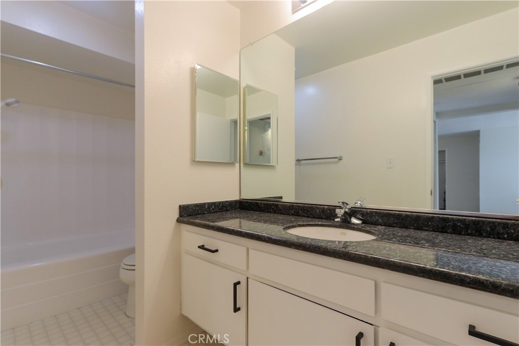 424 N Bellflower #101