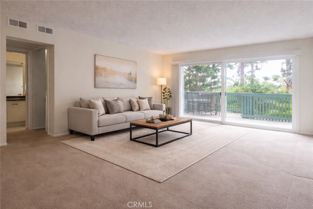424 N Bellflower #101