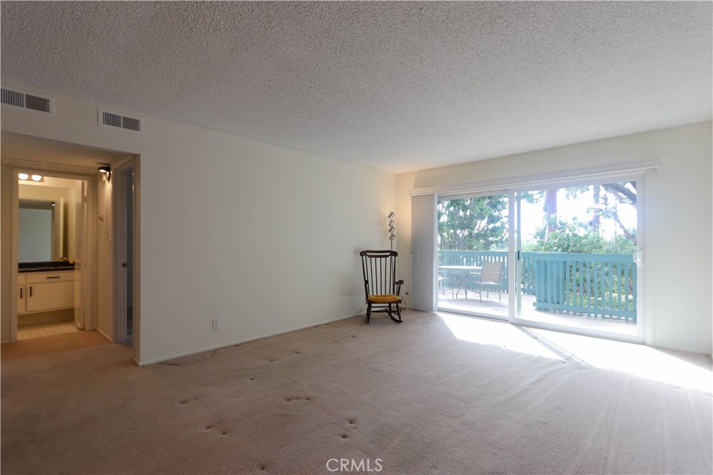 424 N Bellflower #101