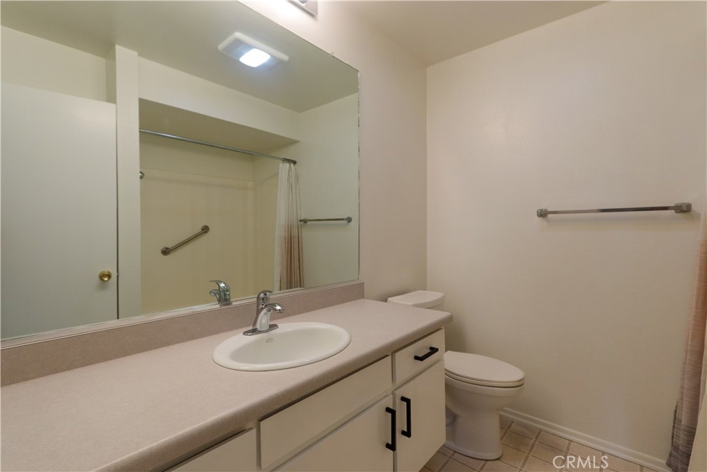 424 N Bellflower #101