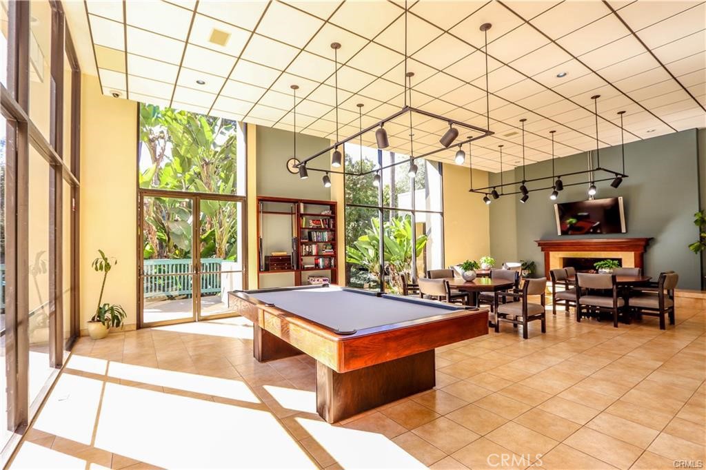 424 N Bellflower #101