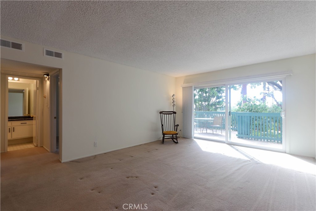 424 N Bellflower #101