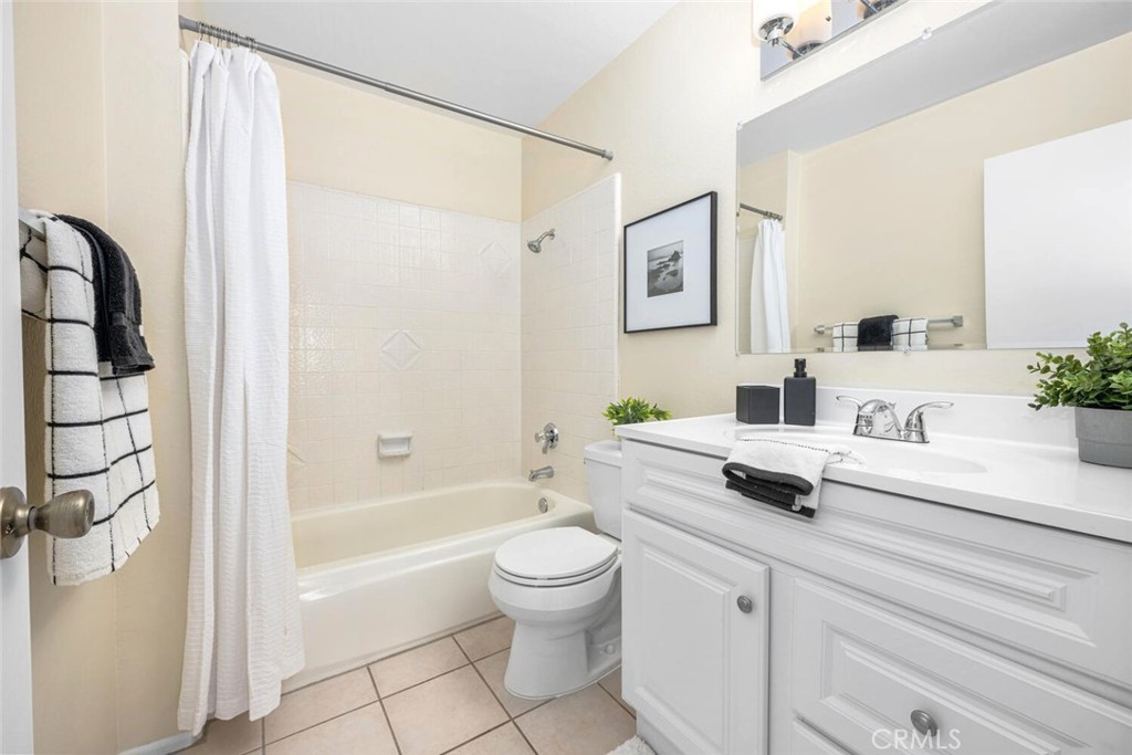 6638 Southampton Drive