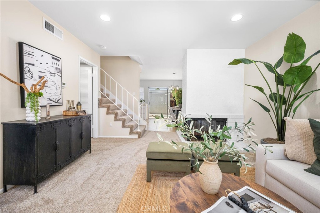 6638 Southampton Drive