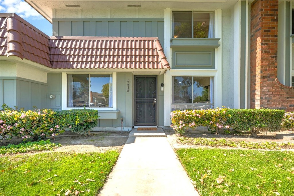 6638 Southampton Drive