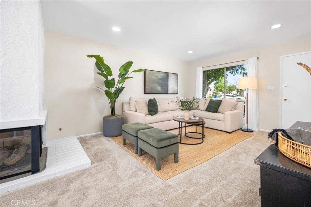 6638 Southampton Drive