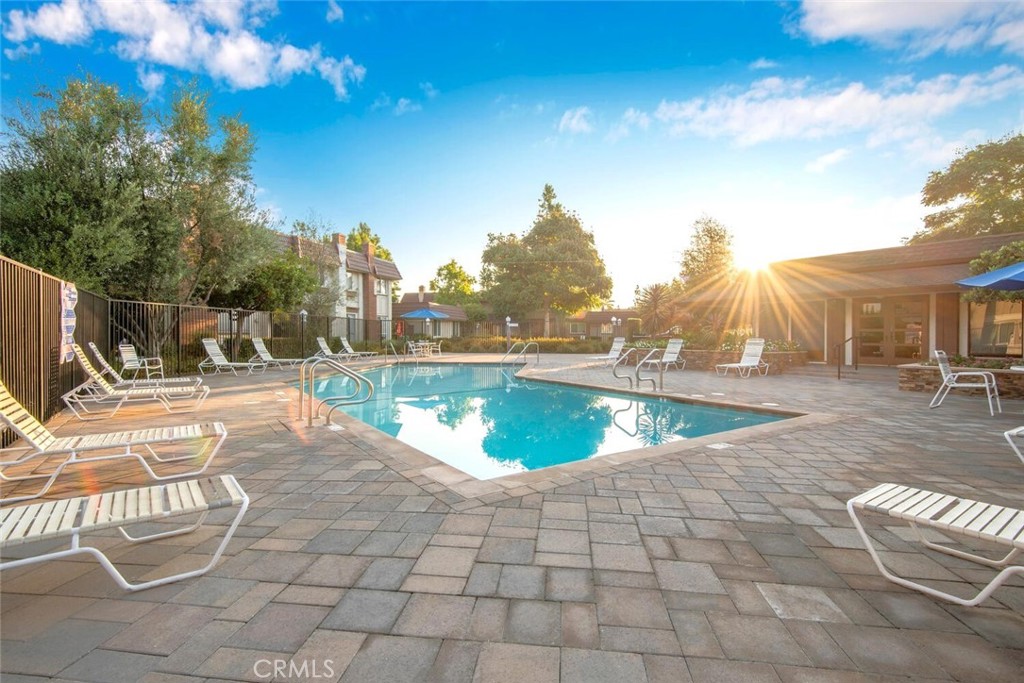 6638 Southampton Drive