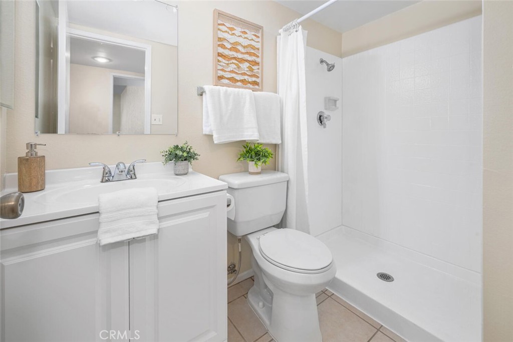 6638 Southampton Drive