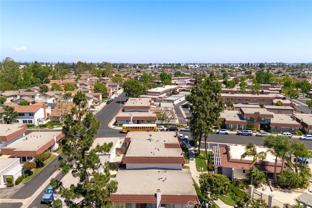 6638 Southampton Drive