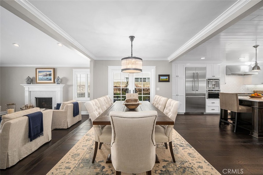 4424 Hazelnut Avenue