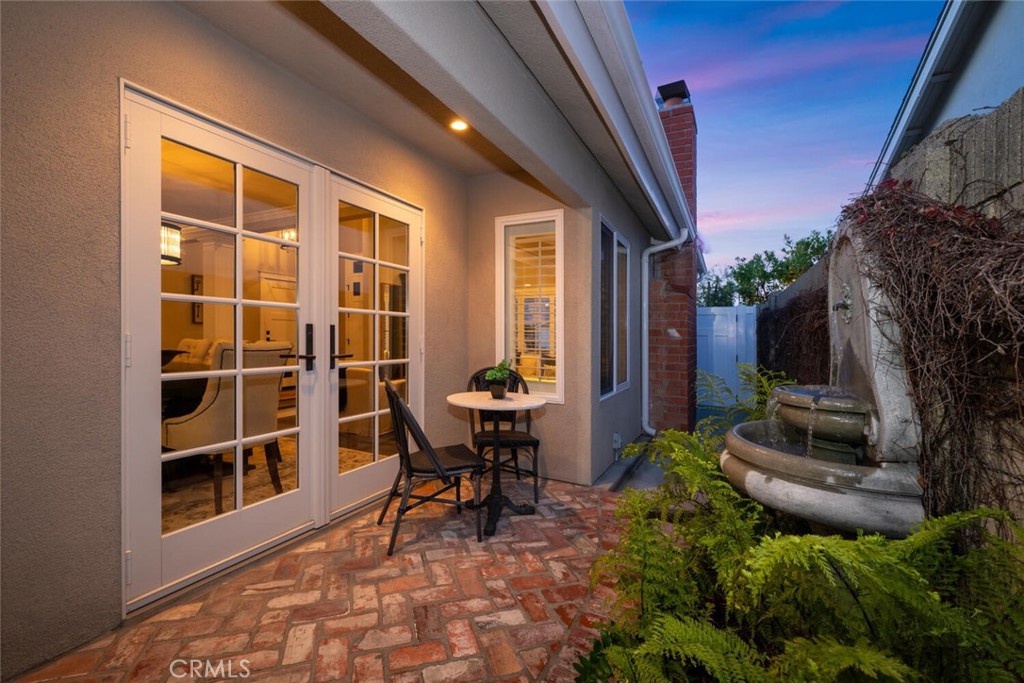 4424 Hazelnut Avenue