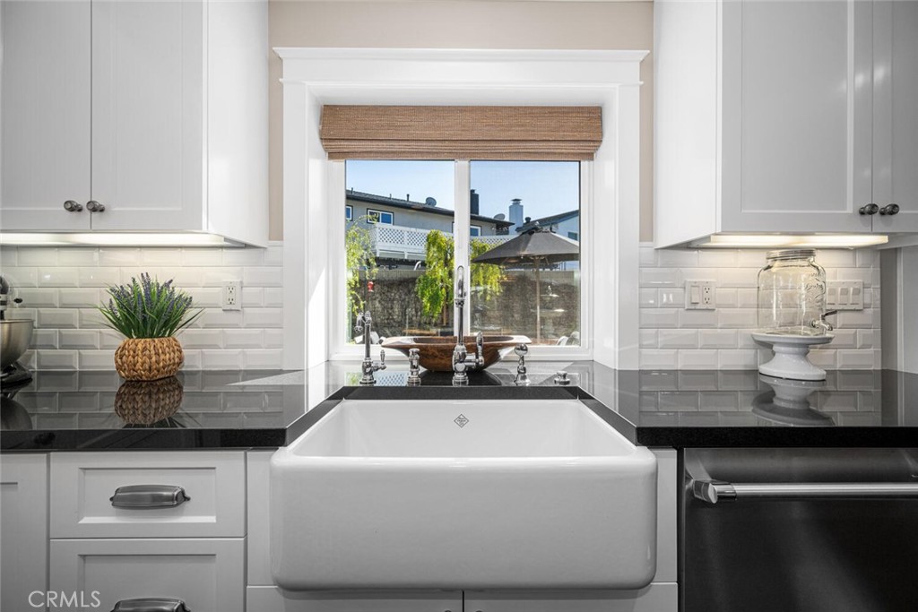 4424 Hazelnut Avenue