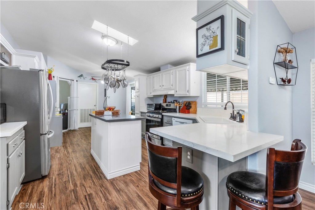 16444 Bolsa Chica 60