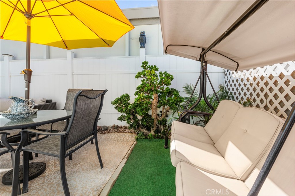 16444 Bolsa Chica 60