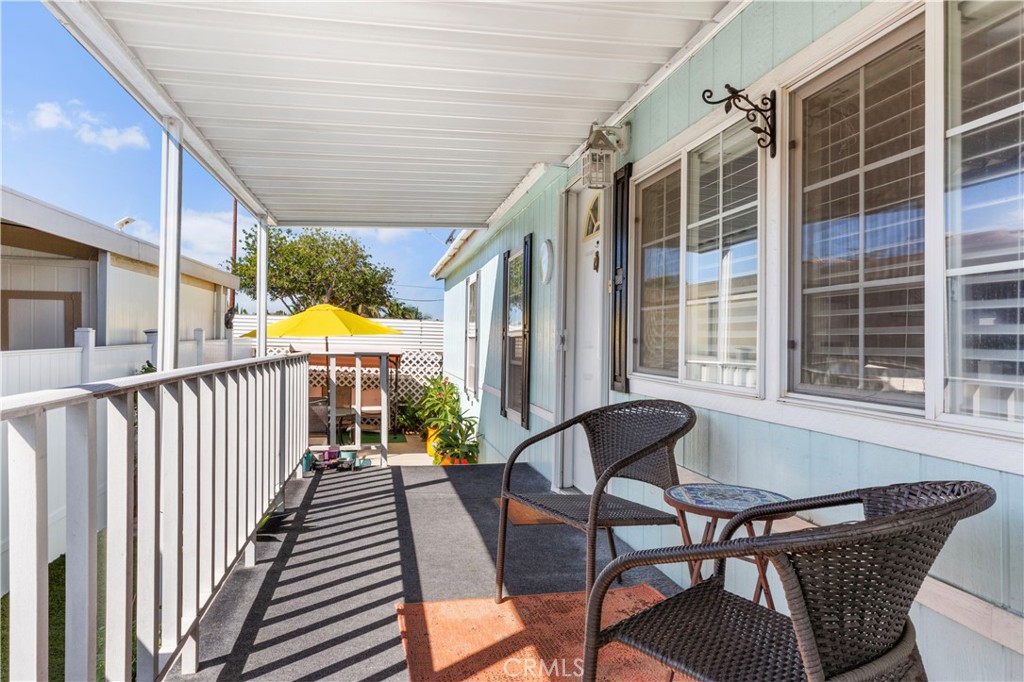 16444 Bolsa Chica 60