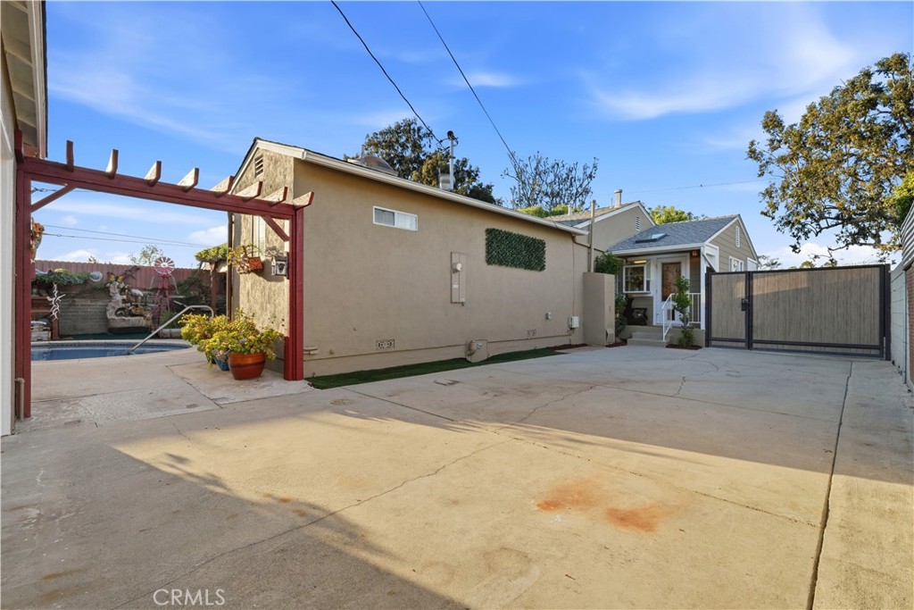 5320 E Pavo Street