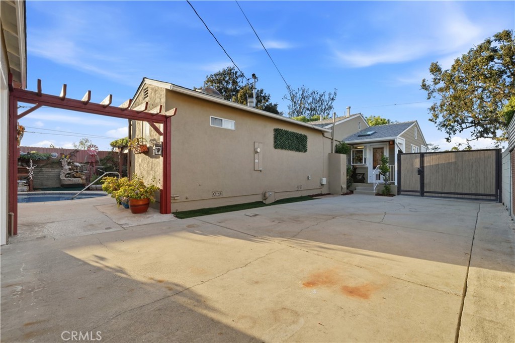5320 E Pavo Street