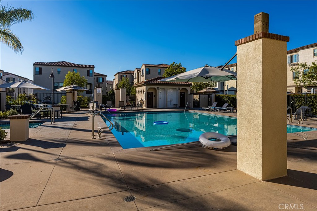 4327 Blazing Star Way