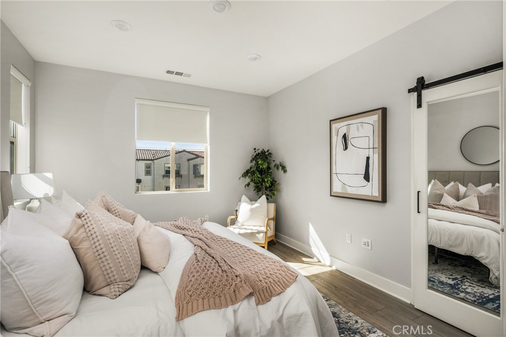 4327 Blazing Star Way