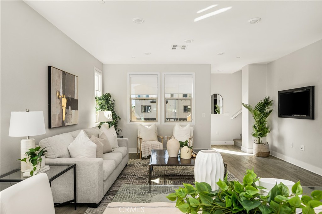 4327 Blazing Star Way