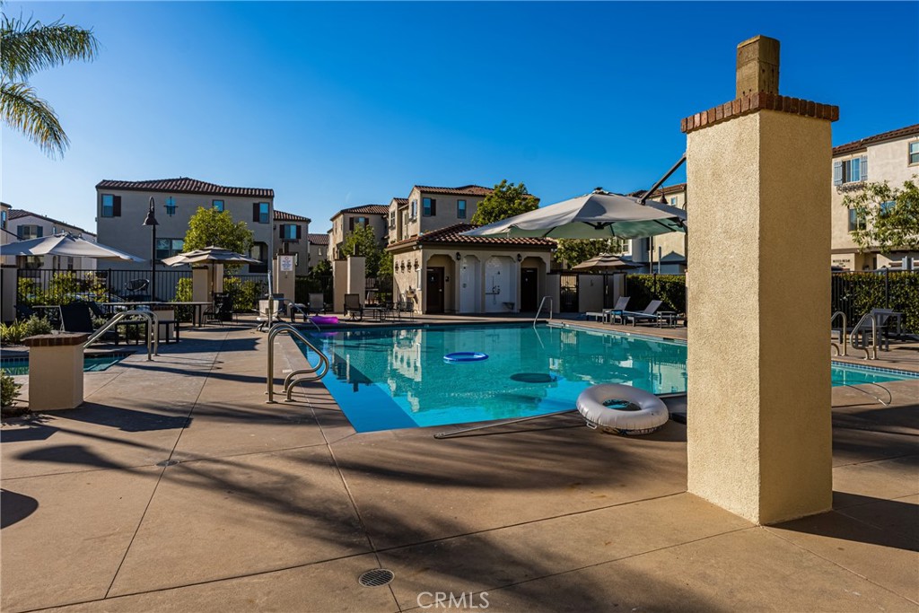 4327 Blazing Star Way