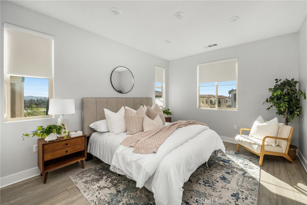 4327 Blazing Star Way