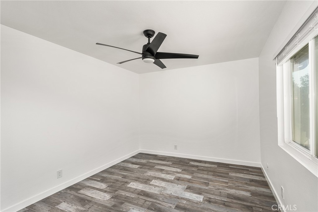 5554 E Vista Del Rio