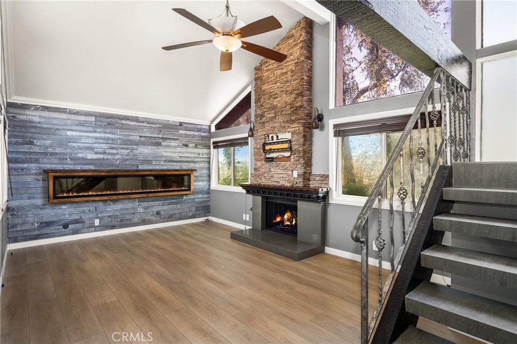 5554 E Vista Del Rio