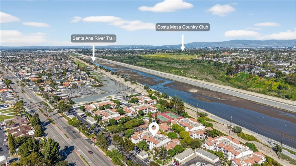 21372 Brookhurst 626