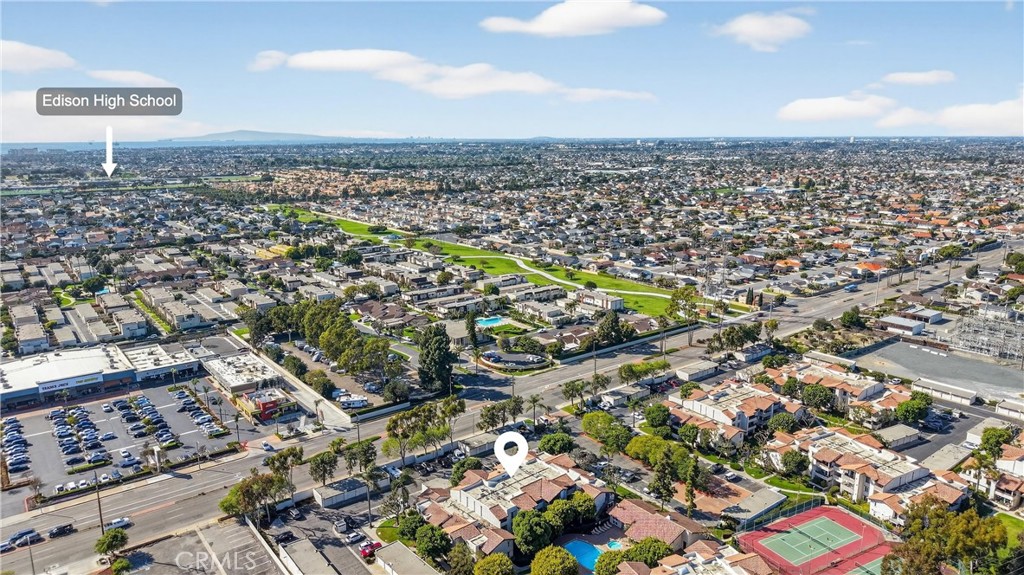 21372 Brookhurst 626