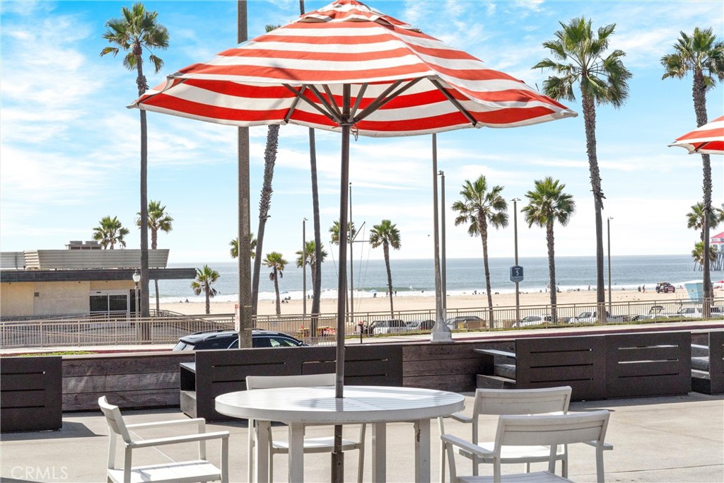 21372 Brookhurst 626