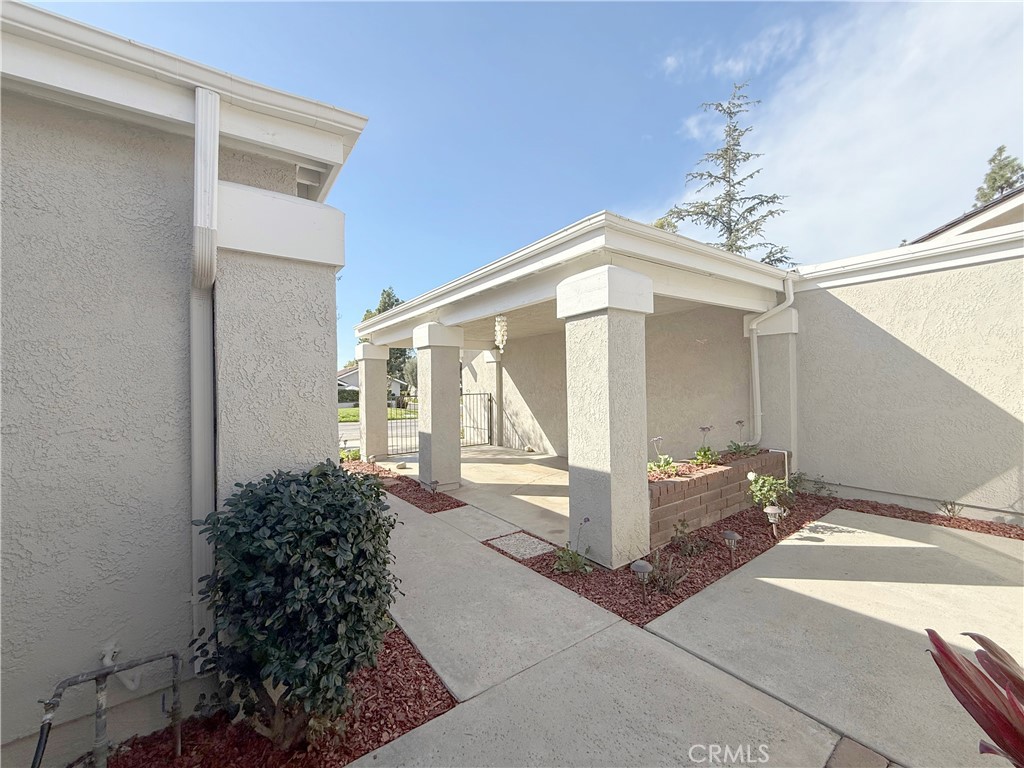 1232 Woodside Drive