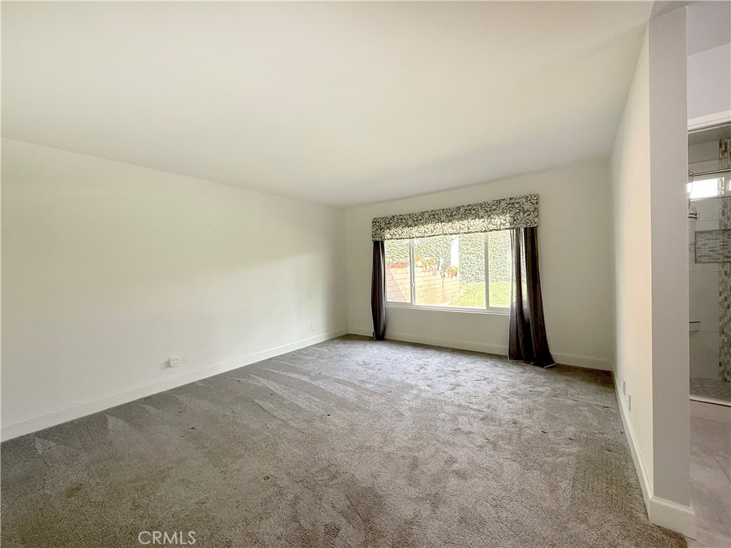 1232 Woodside Drive