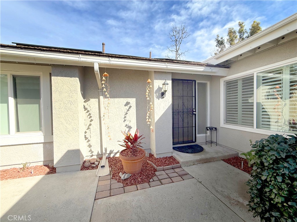 1232 Woodside Drive