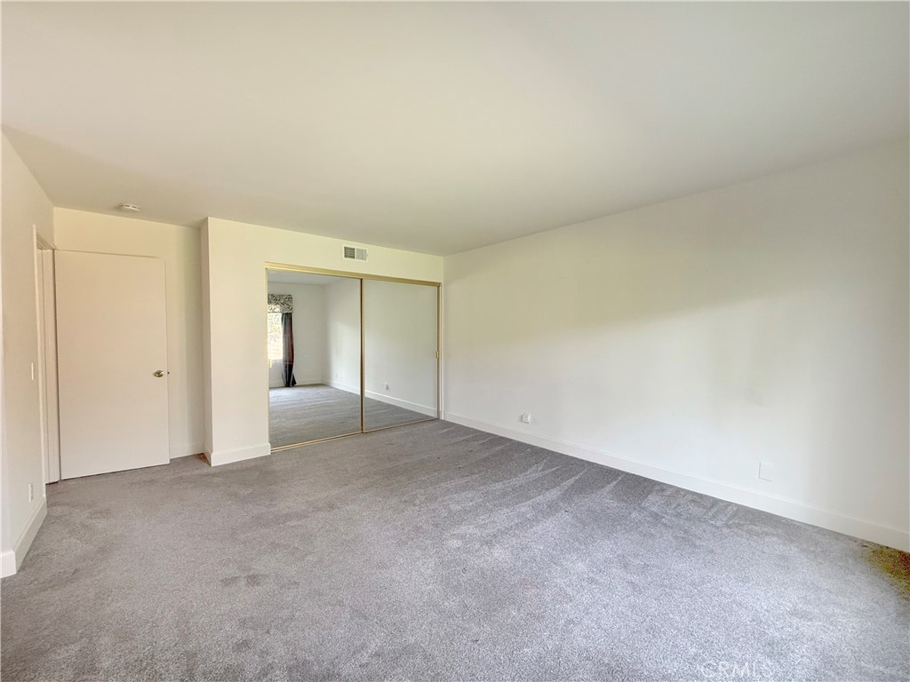 1232 Woodside Drive